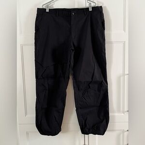 Men's Mountain Gear Black Cargo Pants size 42